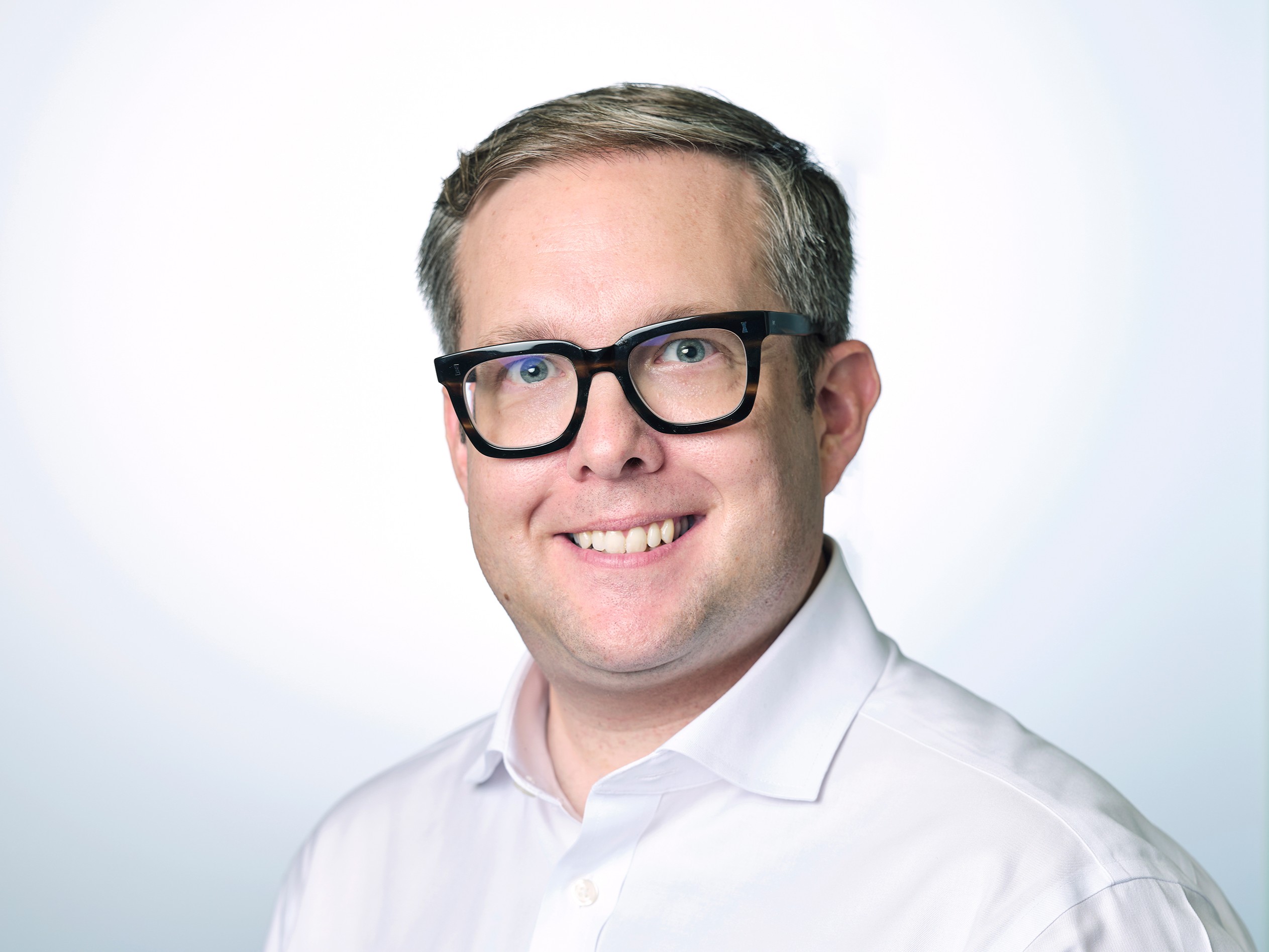 portrait of Andy Lewis